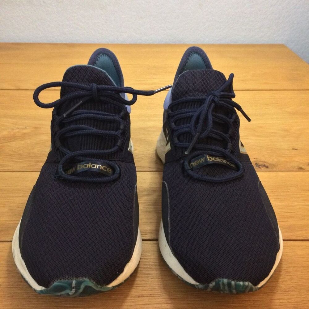 New Balance Fresh Foam Roav V1 Women's 9.5 navy - Picture 2 of 9